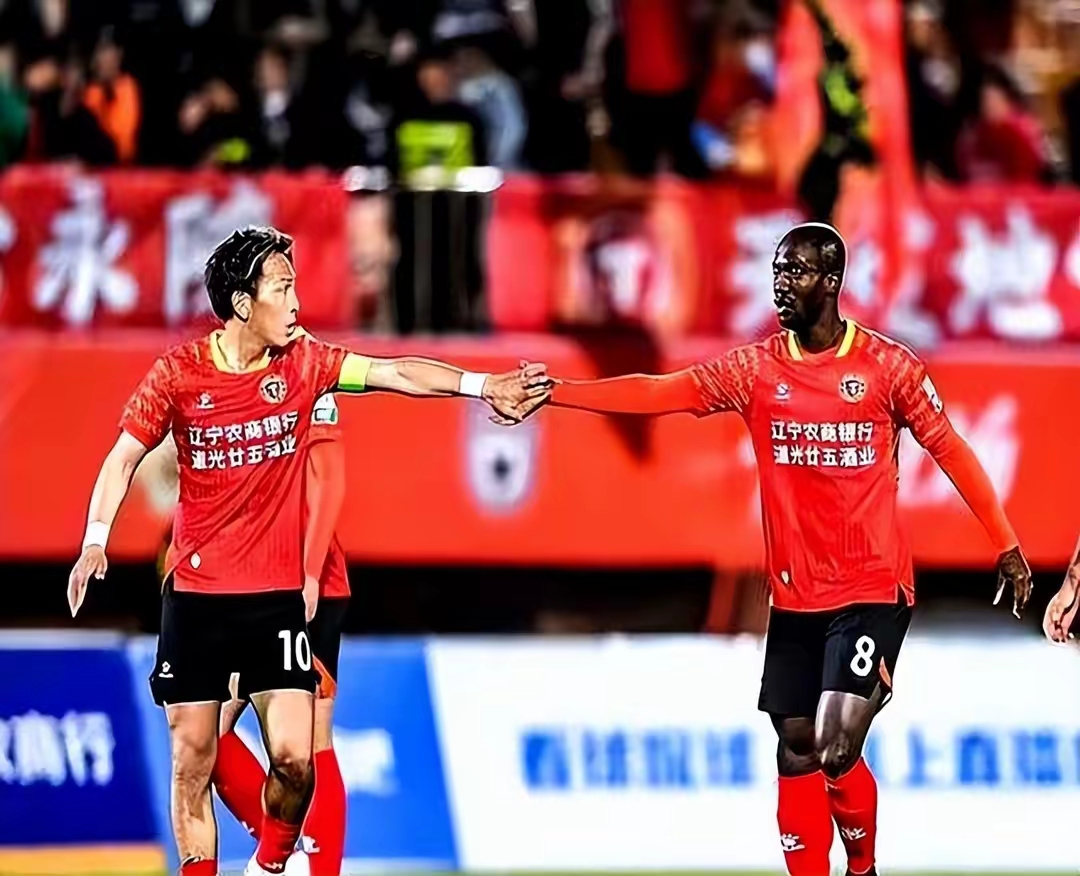 法甲今晚再迎强敌，西汉姆伤情更新，主帅态度——质疑声仍在，赛程密集仍需轮换的简单介绍