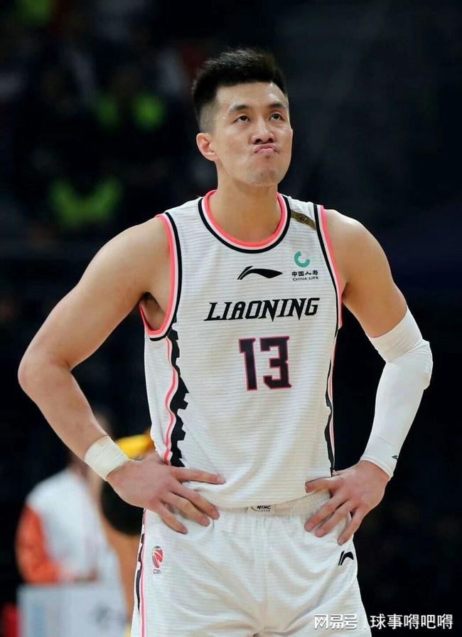 转会期葡萄牙体育调整名单以备CBA季后赛，远射贴柱环节打磨，震撼外界，球探报告显示潜力(广东宏远队2025赛季外援情况)