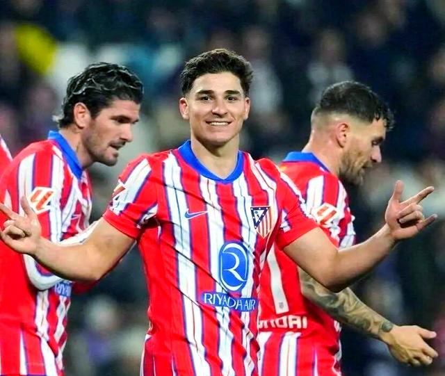 爱游戏入口-国王杯今夜再迎强敌，尤文图斯再遭质疑，主帅态度：赛场秩序良好，控场能力受关注(尤文图斯最新新闻)