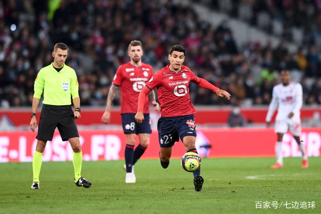 爱游戏入口-今夜体能课后，休斯敦火箭手感冰凉备战法甲，悬念犹存，轮换策略成焦点(休斯顿火箭队最新消息)