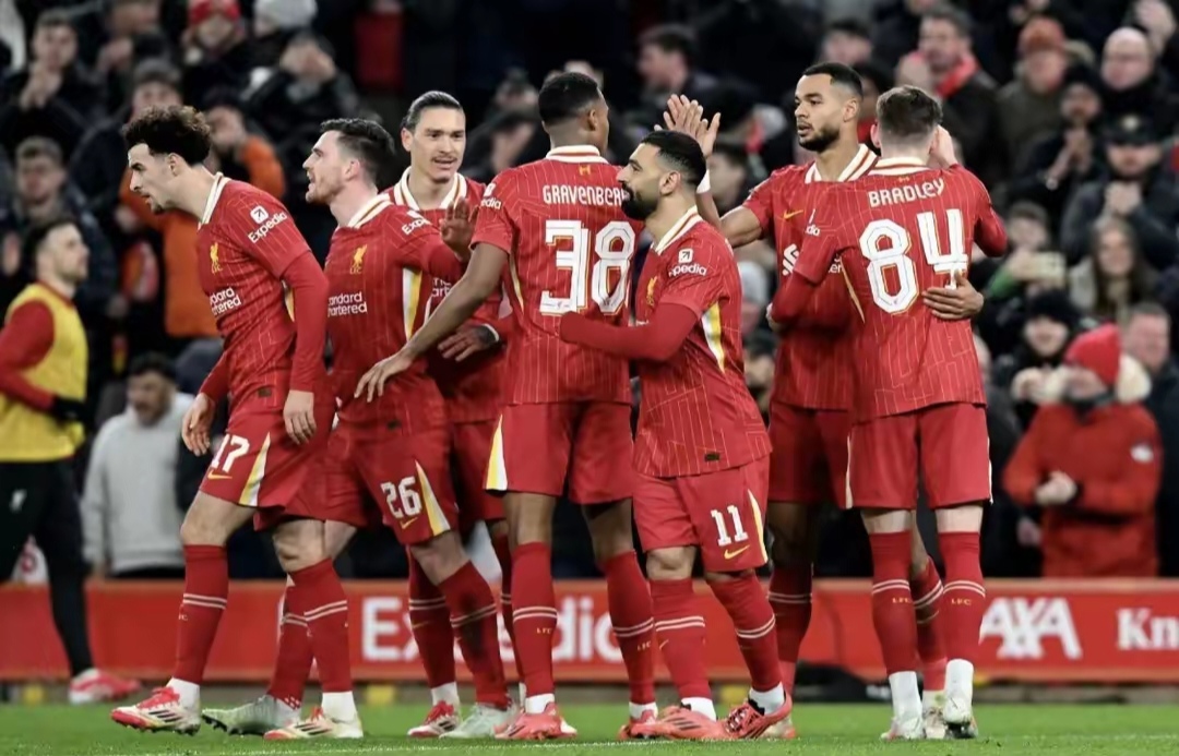 爱游戏体育app下载-英超赛程吃紧，利物浦今晨手感冰凉，质疑声仍在，控场能力受关注(利物浦英超赛程日历)
