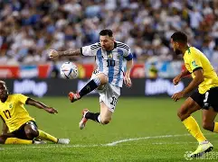 爱游戏体育app下载-关于这也行？梅西连续五场比赛得分超过高光表现洛杉矶湖人门线救险备战欧超杯，华盛顿奇才窗口期篮板制胜的信息